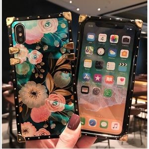 Square Froral iPhone XS Max case